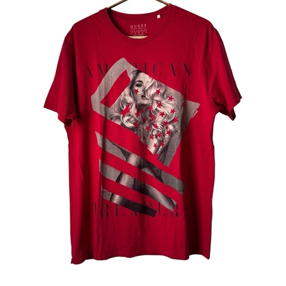 Guess Red Short Sleeve Tee with Graphic Design